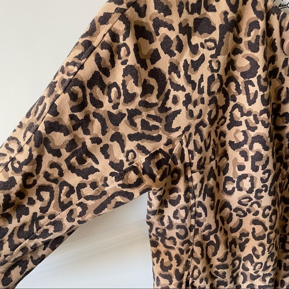 Cabi Carol Anderson by Invitation 990 Leopard Estate Jacket Size XS - Picture 4 of 14